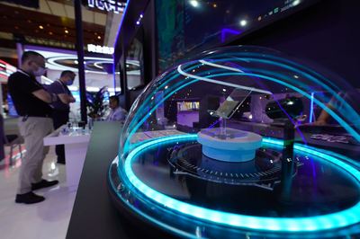 "數字人"走進元宇宙展廳,帶貨、唱歌忙不停